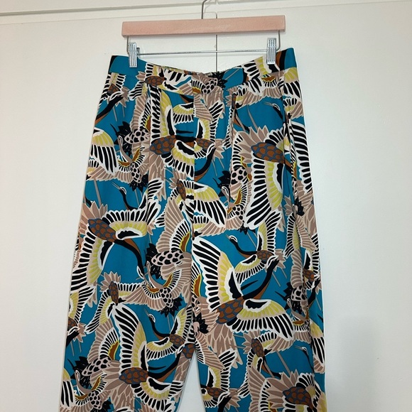 NWT Terea By Andrea Pitter High Waisted Crane Print Pants Enamel Blue Women’s L - Picture 4 of 11